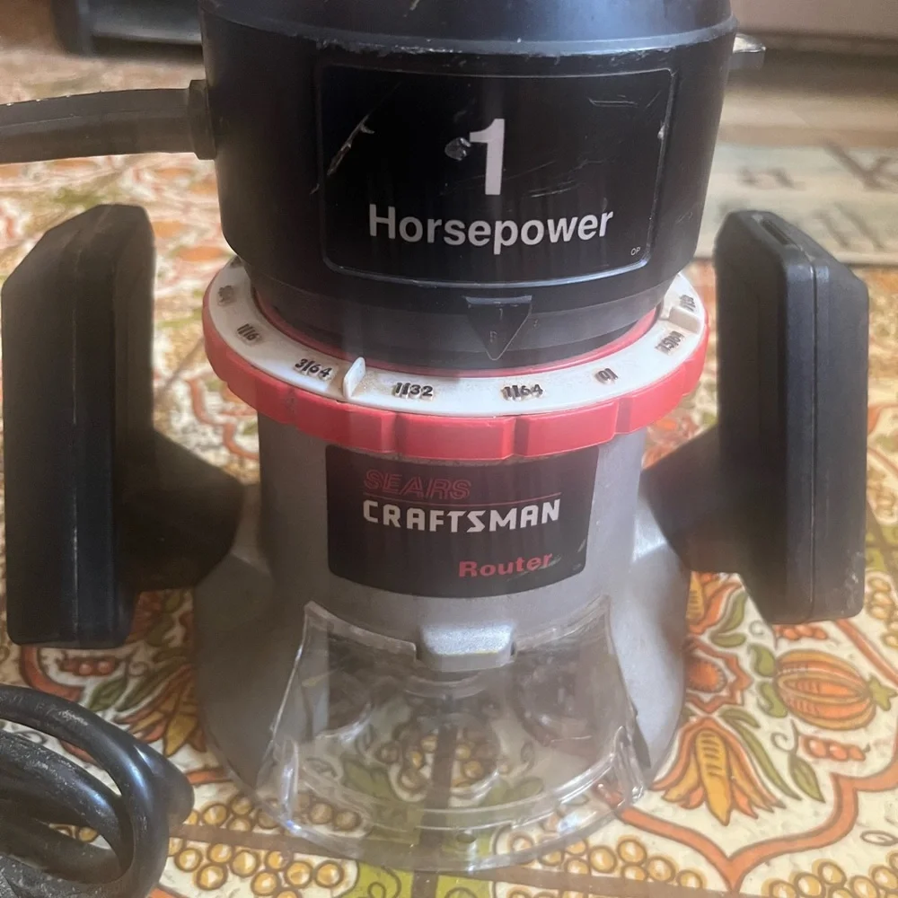 Craftsman Router - Picture 1 of 9